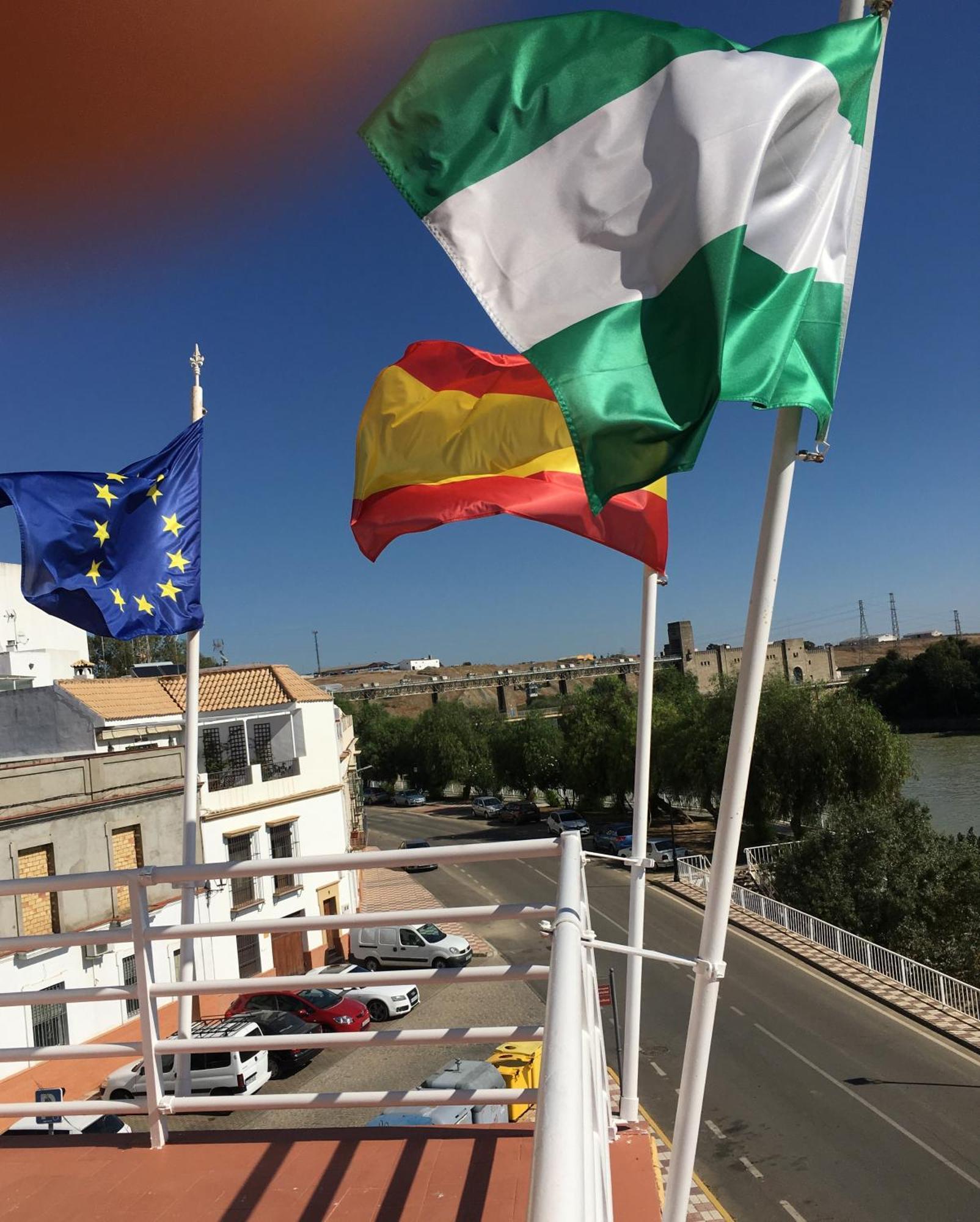 El Ancla Hotel Alcalá del Río Kültér fotó