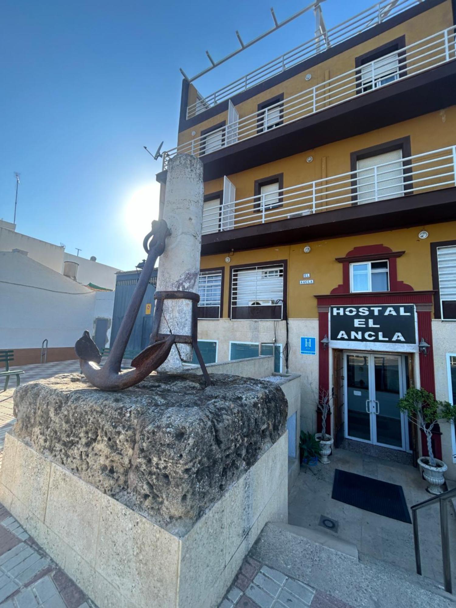 El Ancla Hotel Alcalá del Río Kültér fotó