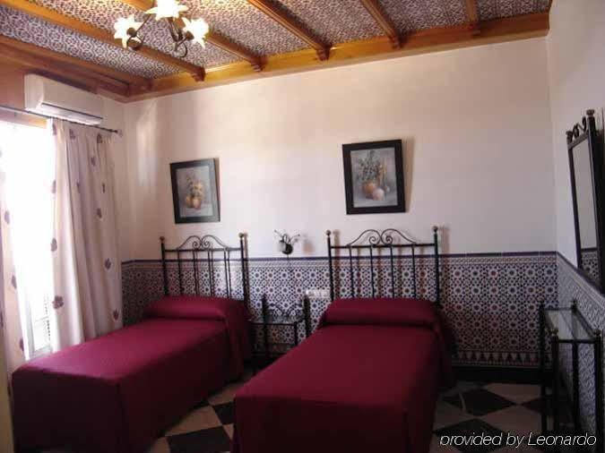 El Ancla Hotel Alcalá del Río Kültér fotó